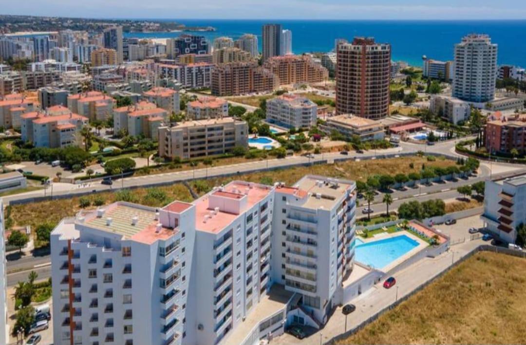 Vaumar Piscina Ar Condicionado Wifi E Praia Portimao Luaran gambar